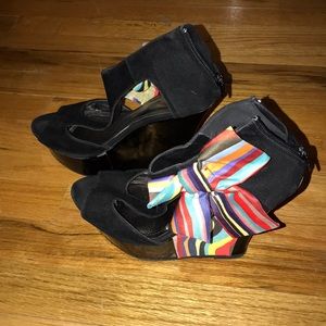 Bamboo Rainbow Bow Platform Wedges